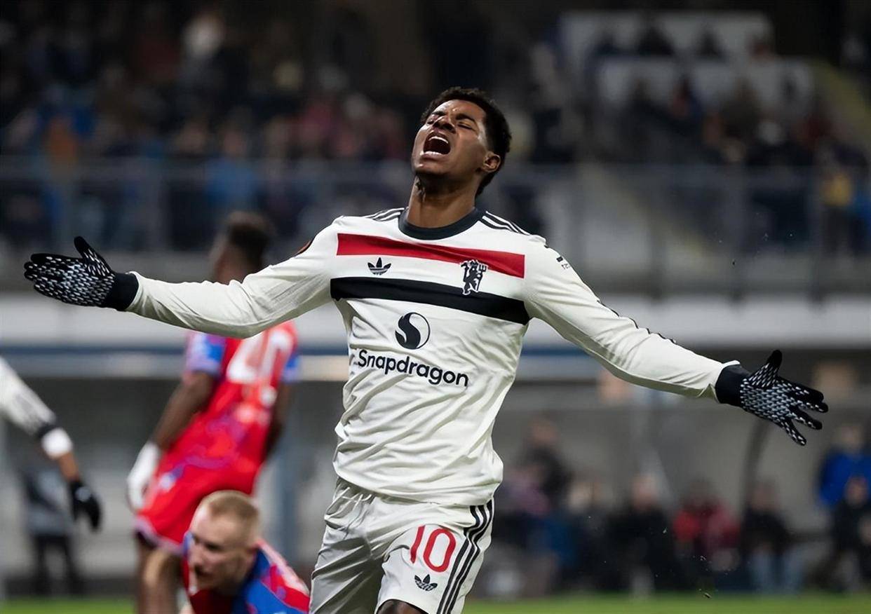 3000万都不要了？巴萨告知拉什福德即便降价也不买断，球员高薪成最大障碍，今夏恐被迫回曼联